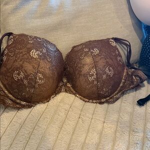 Victoria's Secret Lace Underwire Bra in Brown